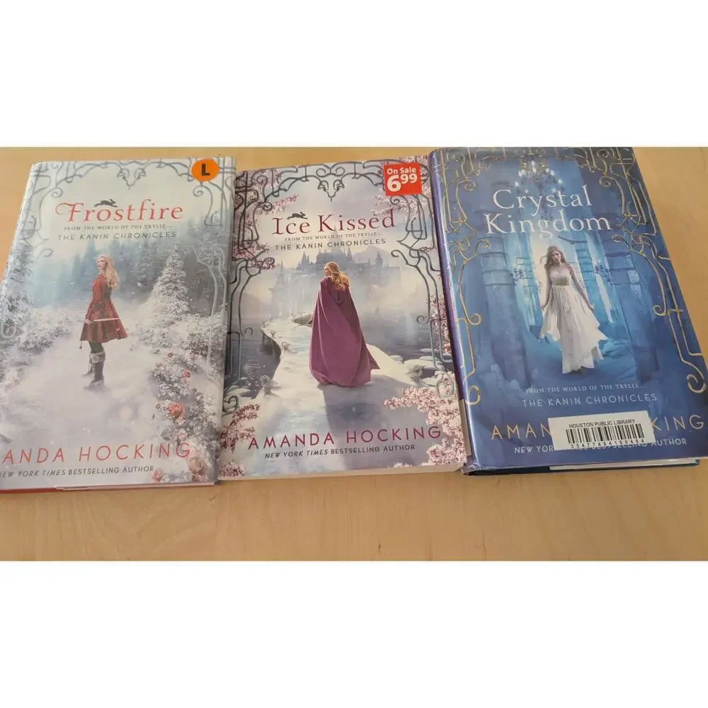 💧The Kanin Chronicles by Amanda Hocking